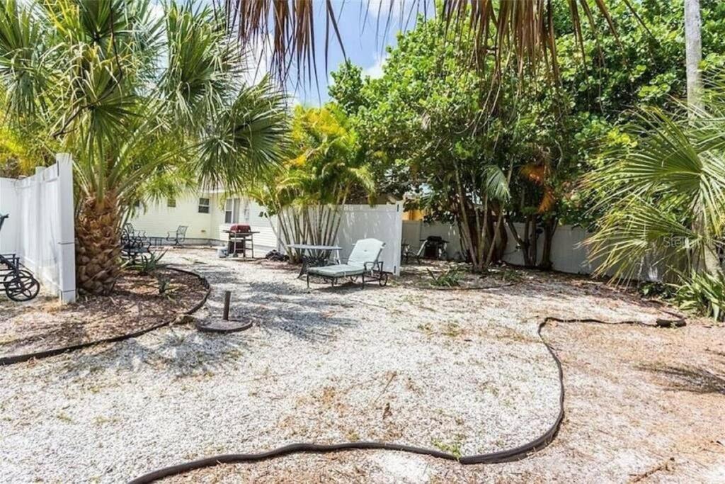 Lovely 1 Bedroom Unit Across From Lido Key Beach 사라소타 외부 사진
