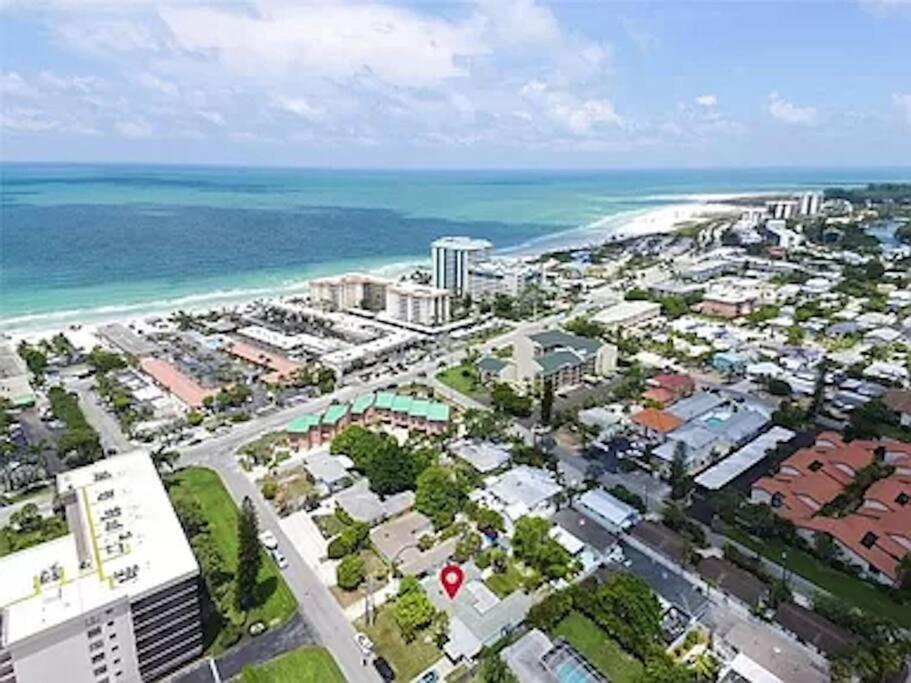 Lovely 1 Bedroom Unit Across From Lido Key Beach 사라소타 외부 사진